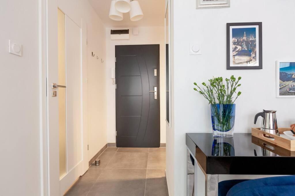 In The Heart Of Warsaw. Business&travel. Apartment *