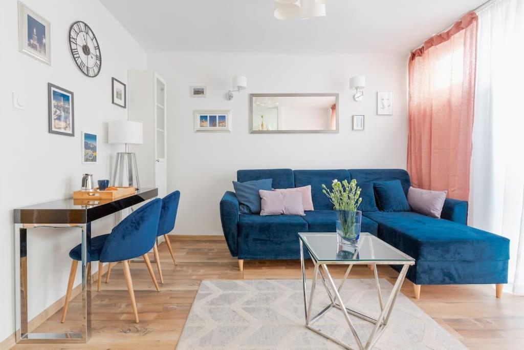 In The Heart Of Warsaw. Business&travel. Apartment