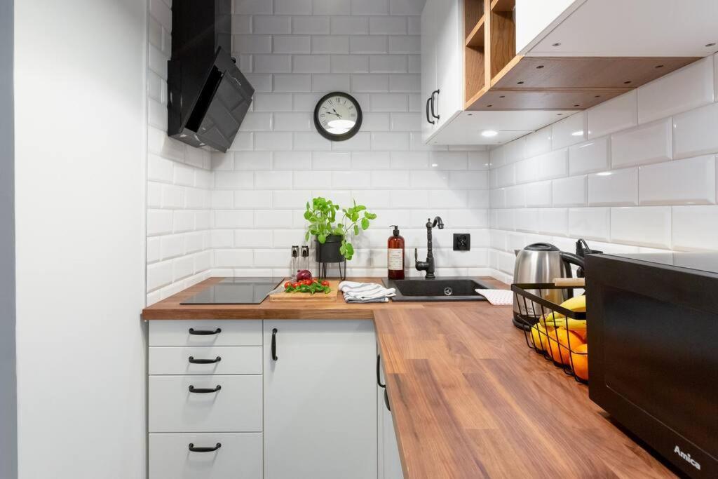 Apartment In The Heart Of Warsaw. Business&travel.